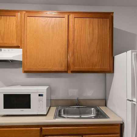 Woodspring Suites Evansville Exteriör bild