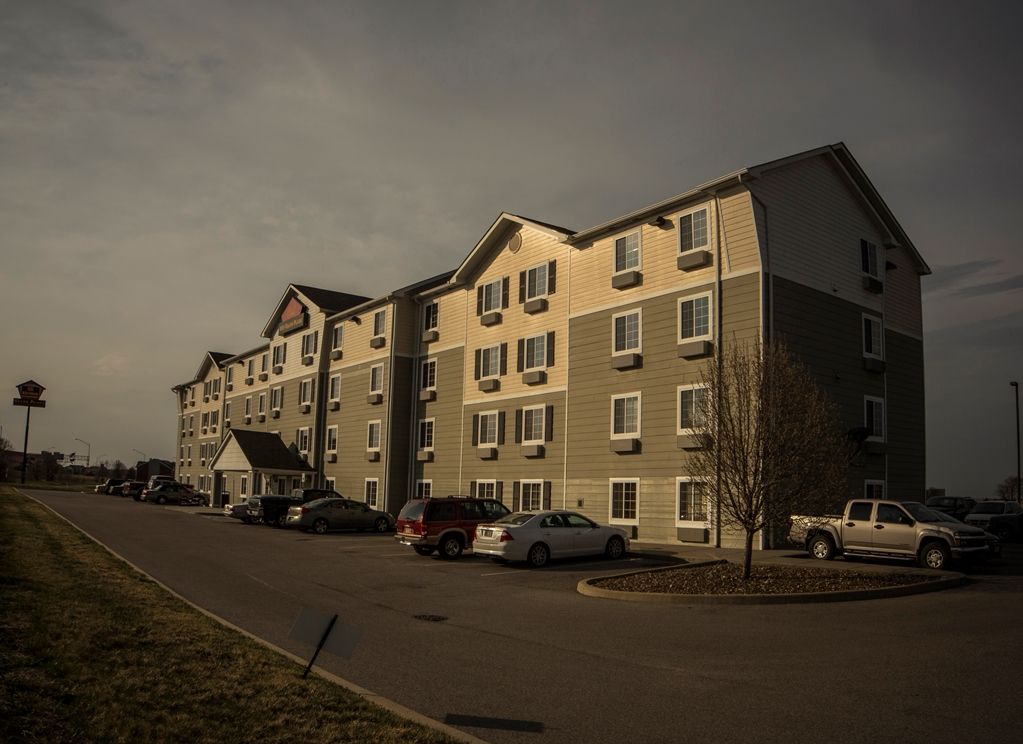Woodspring Suites Evansville Exteriör bild